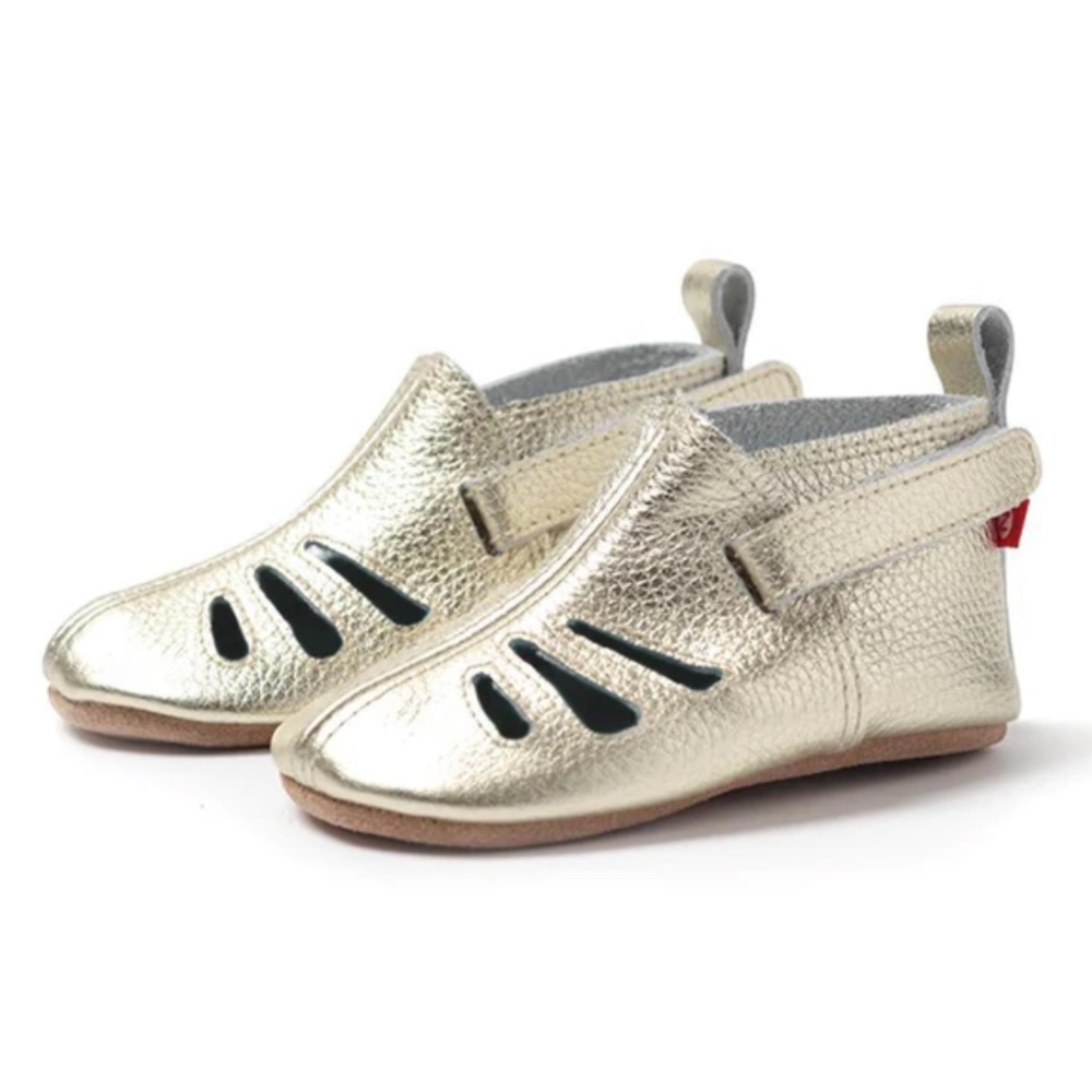 Zutano Light Gold Leather Oyster Bay Sandal